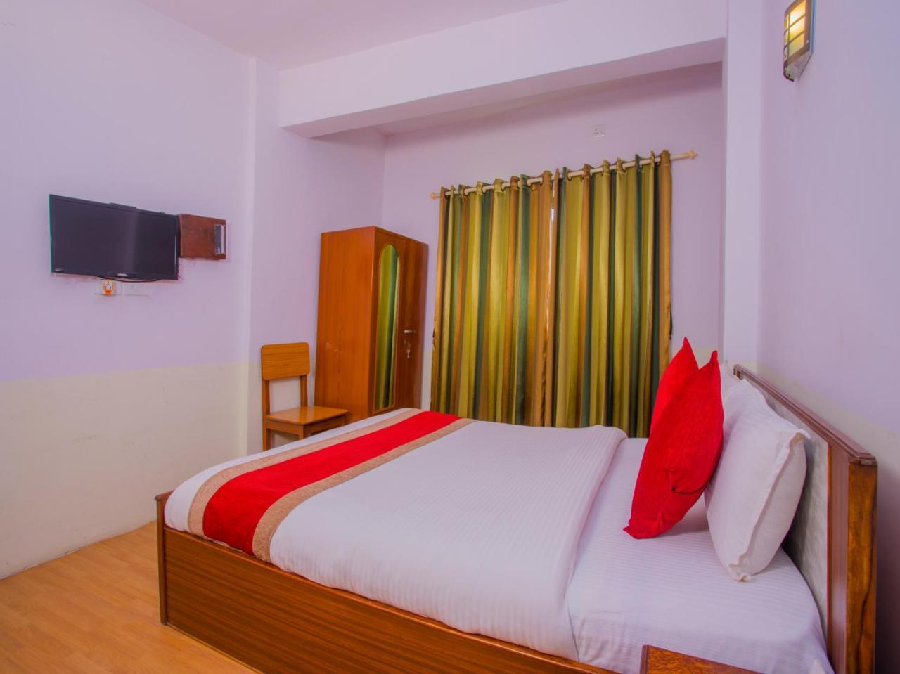 Oyo 255 White Zambala Hotel Katmandu Zewnętrze zdjęcie