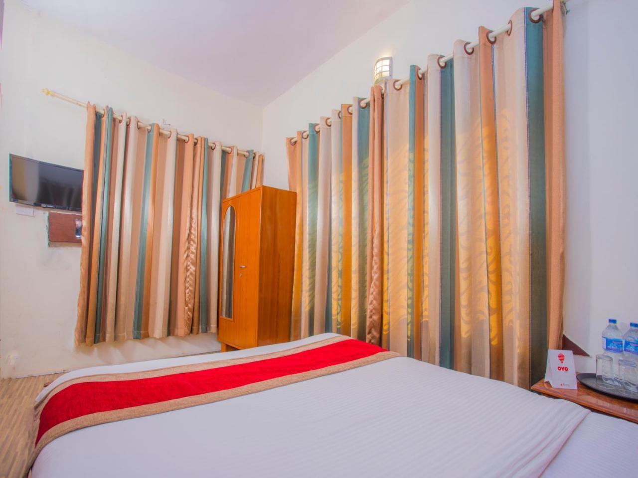 Oyo 255 White Zambala Hotel Katmandu Zewnętrze zdjęcie