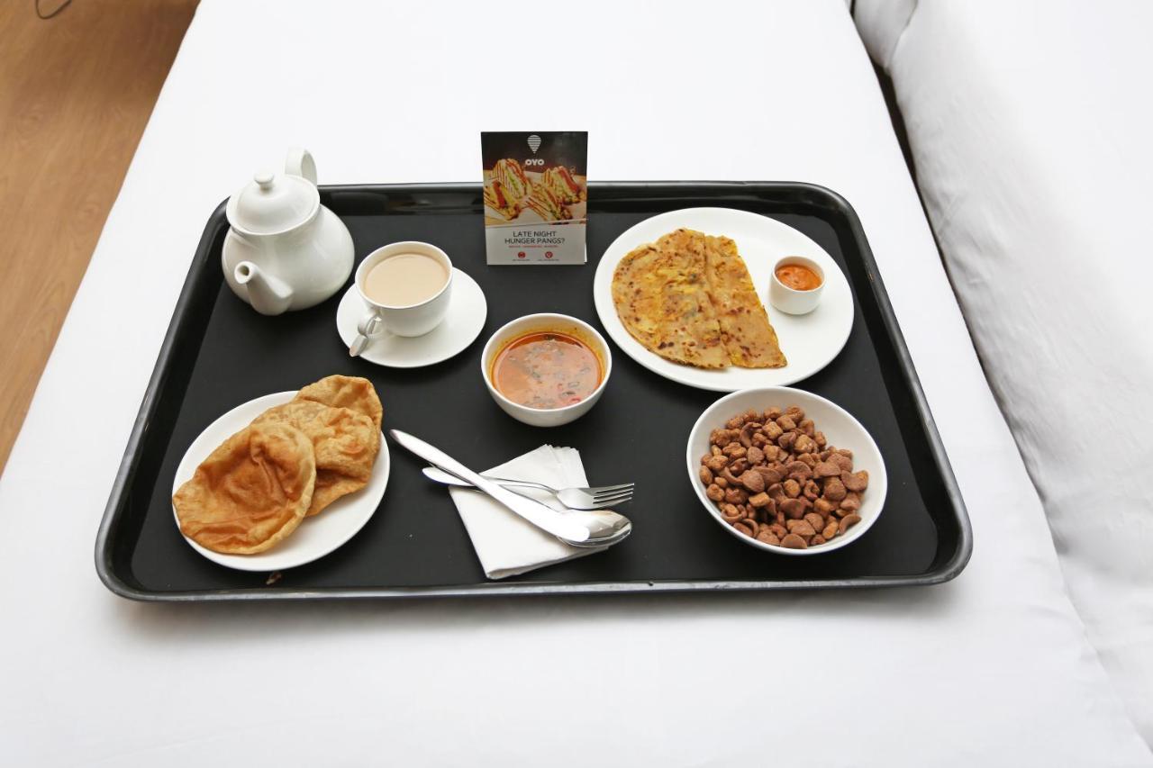Oyo 255 White Zambala Hotel Katmandu Zewnętrze zdjęcie
