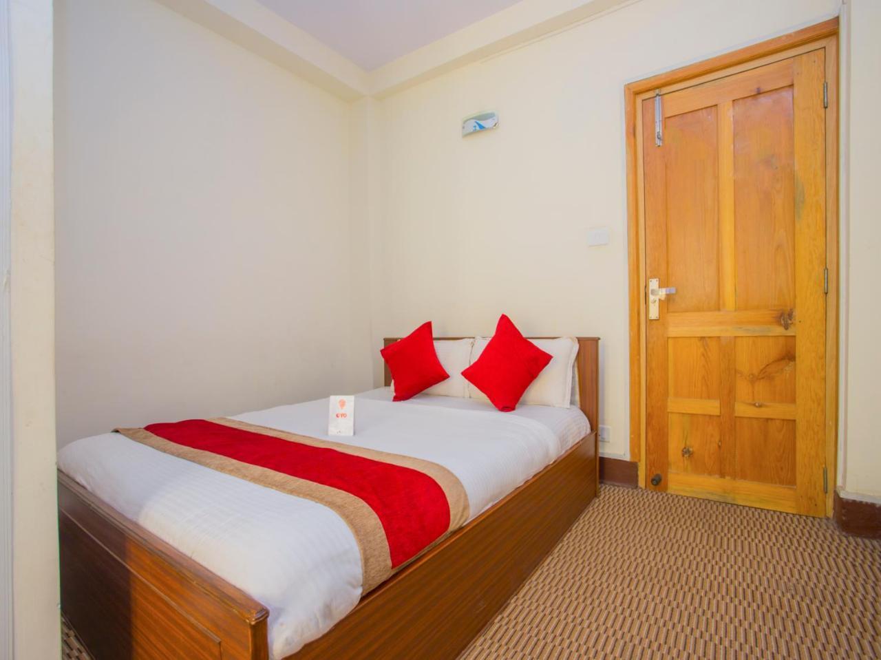 Oyo 255 White Zambala Hotel Katmandu Zewnętrze zdjęcie