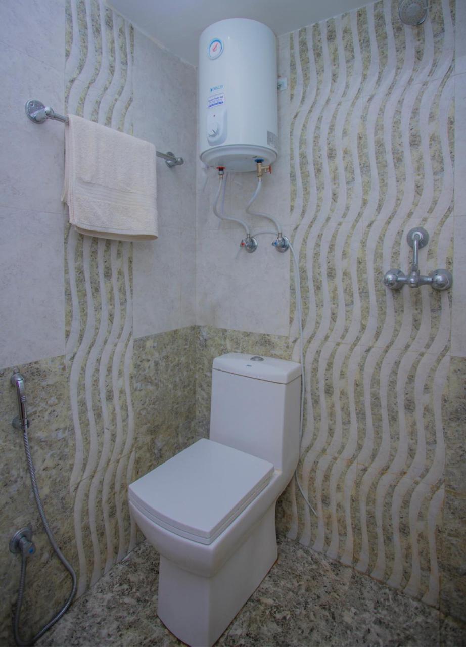 Oyo 255 White Zambala Hotel Katmandu Zewnętrze zdjęcie