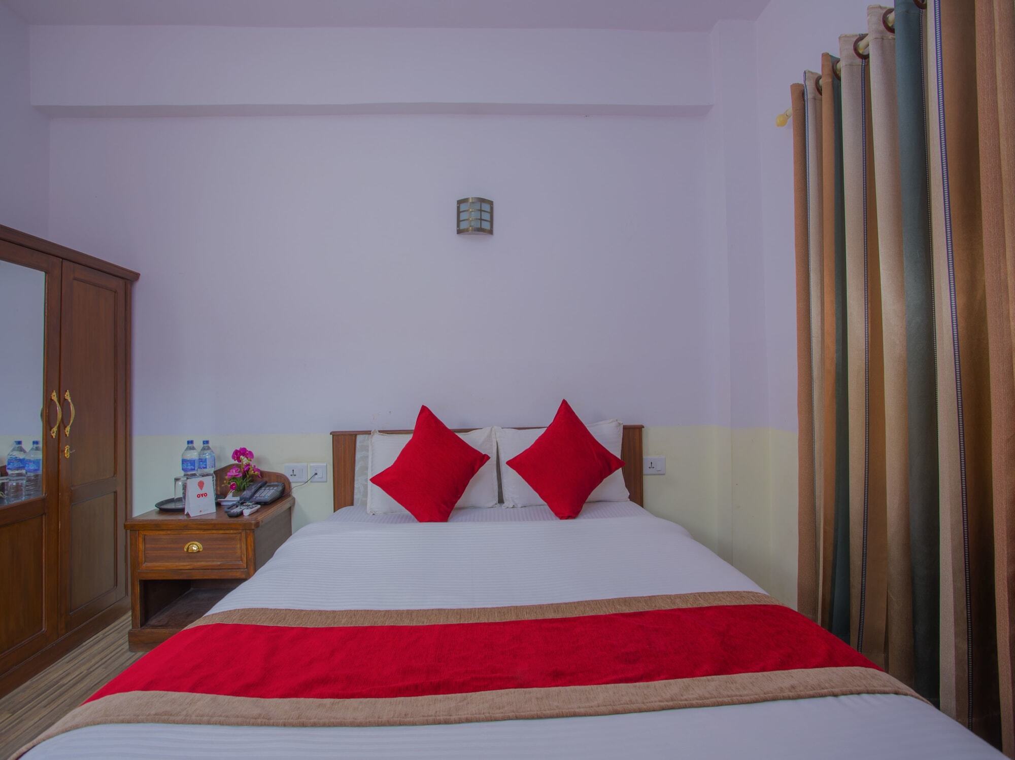 Oyo 255 White Zambala Hotel Katmandu Zewnętrze zdjęcie